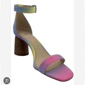 NWOT - Vince Camuto Leather Ankle Strap
Heeled Sandals - Mejorla - Size 8.5